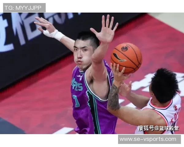 外线出手已上瘾，哈德森究竟有多么痴迷三分球