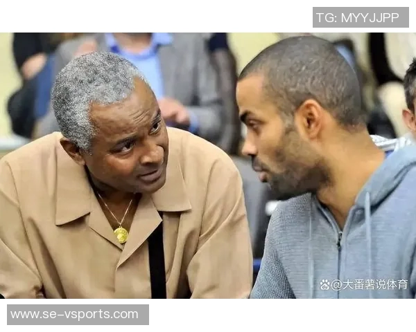 帕克腿伤恢复良好,已能跳跃——“执教风格”像极波波的成长之路